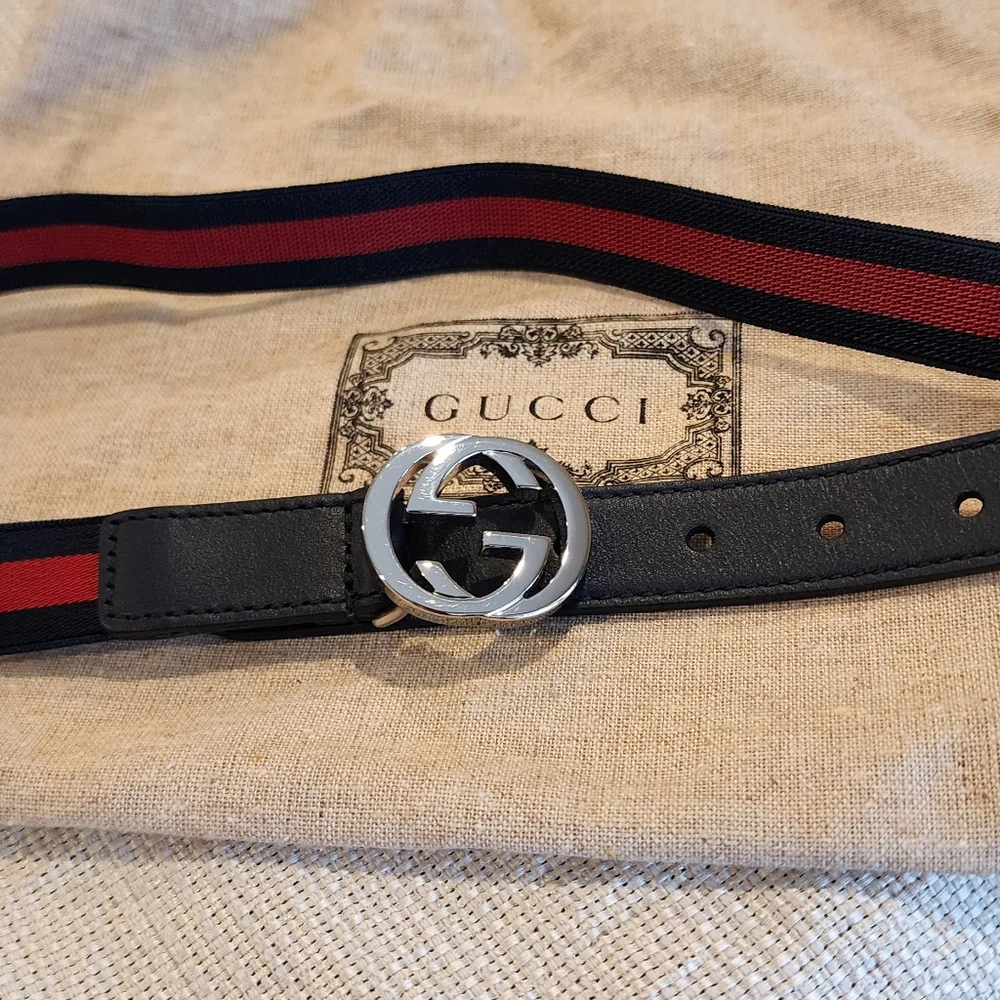 Gucci Web belt